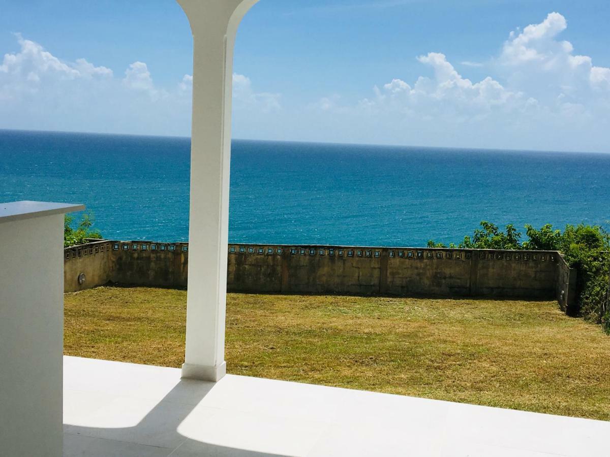 Studio Cozy Mélissa Élégance - GUADELOUPE , LE GOSIER , DAMPIERRE - JACUZZI-SPA WELLIS EVEREST PREMIUM AVEC PLEINE VUE MER - OCÉAN à 180 degrés Le Gosier (Grande-Terre) Exterior foto